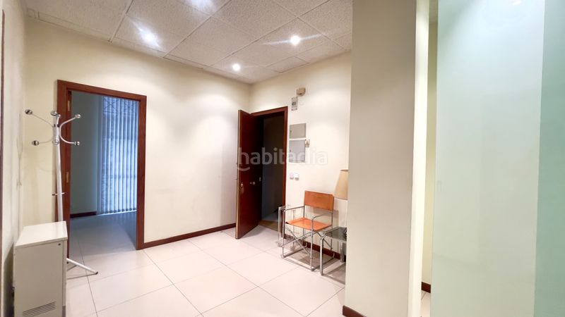 Foto 4ce67c05-fda2-4c73-a283-d0777b4a65a4. Office space in calle república argentina 9 in Centro Ponferrada