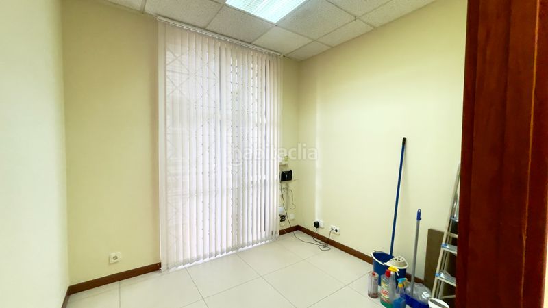 Foto e85f6426-c65f-48e9-9162-d05077d6a1d6. Office space in calle república argentina 9 in Centro Ponferrada
