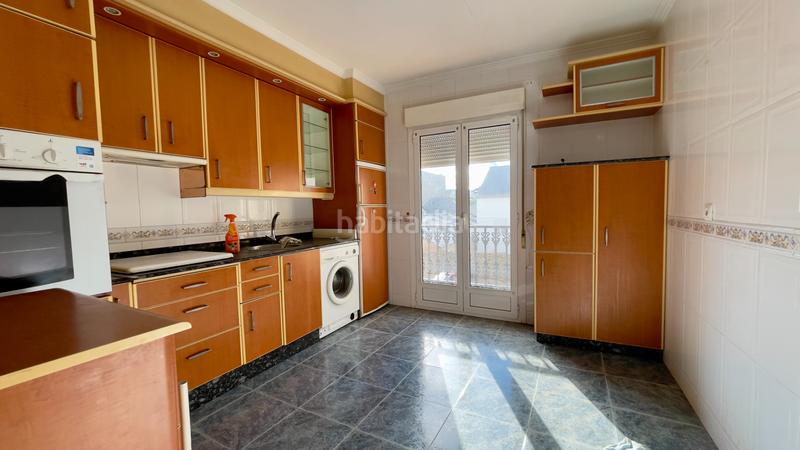 Foto 0bccd5d7-07bd-4a78-aa84-662ae99477b1. Appartamento in calle los ancares 4 in Cacabelos