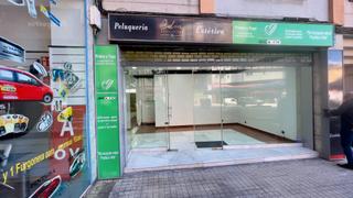 Location Local commercial à Avenida el castillo 201. Local avenida del castillo de 200m2