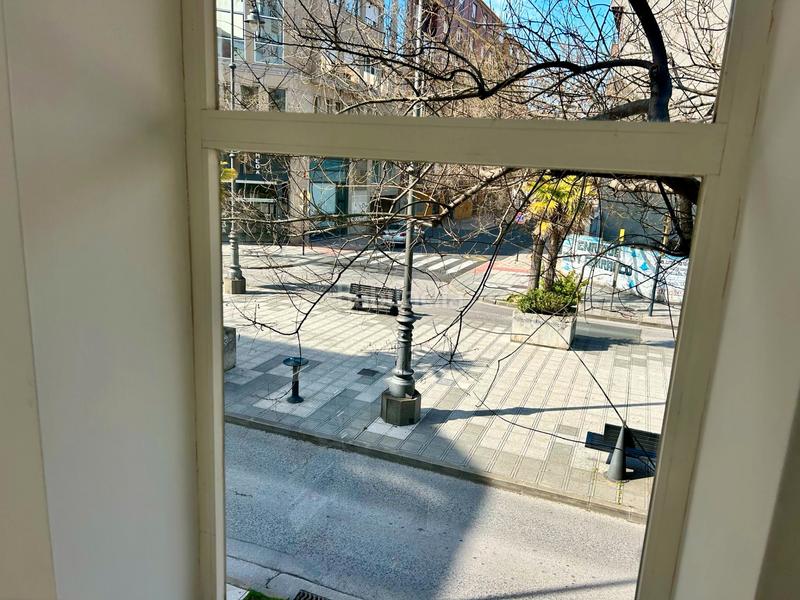 Foto 2d458766-c533-45b5-9843-5ddc7fcebfd7. Local commercial dans calle navaliegos 4d dans Centro Ponferrada