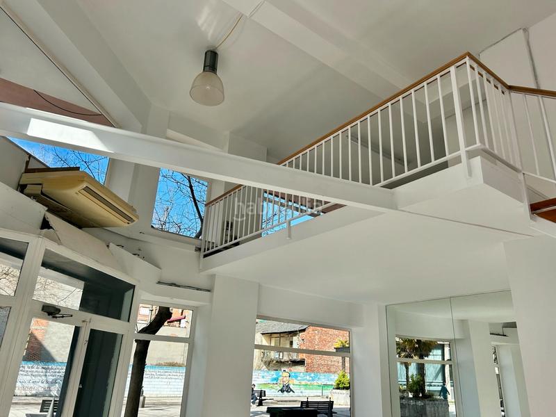 Foto 3d25a897-bbcd-4aa7-9a38-66f678112771. Local commercial dans calle navaliegos 4d dans Centro Ponferrada