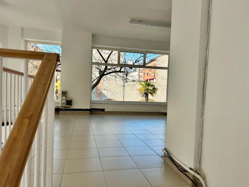 Foto 84e88ee4-f660-4c34-bea5-14cf0933e130. Local commercial dans calle navaliegos 4d dans Centro Ponferrada