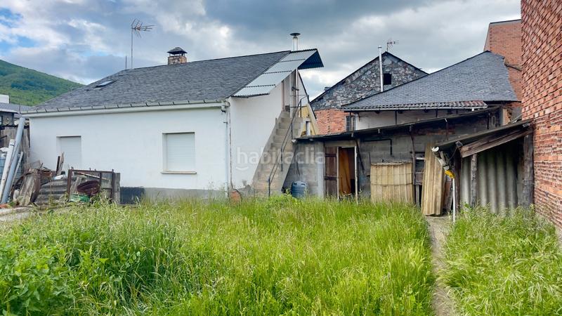 Foto 58b08654-f924-4ba5-8f5a-6b8a05fcf88b. Casa in calle el cristo 37a in Priaranza del Bierzo