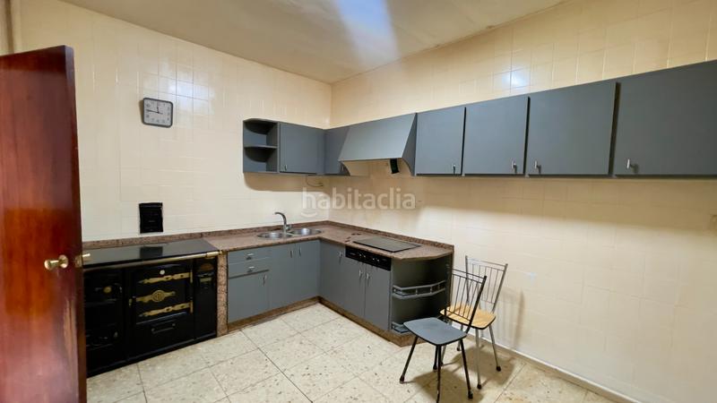 Foto b5bf0924-d51c-4ea6-b1c6-eca1fc8f0e72. Casa in calle el cristo 37a in Priaranza del Bierzo