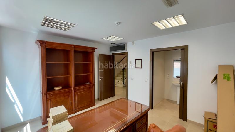 Foto 21bb6372-19e2-48b8-b5f5-902c09dfb623. Geschäftsraum in avenida compostilla 22 in Centro Ponferrada