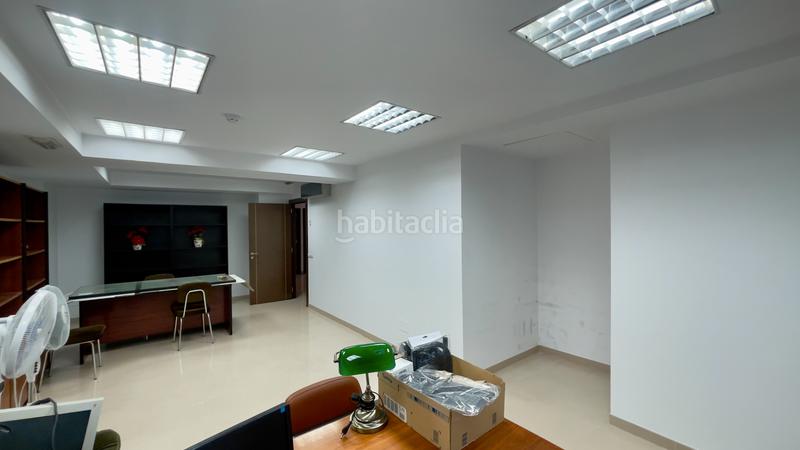 Foto 2d8ad43b-35ec-47dc-9d87-c2597991e03c. Geschäftsraum in avenida compostilla 22 in Centro Ponferrada