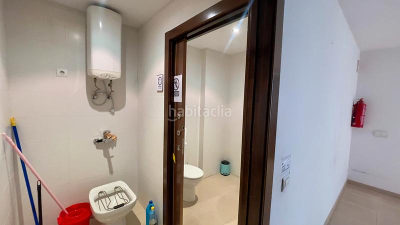 Foto c4521e28-6869-425c-8609-b0c001e84d80. Geschäftsraum in avenida compostilla 22 in Centro Ponferrada