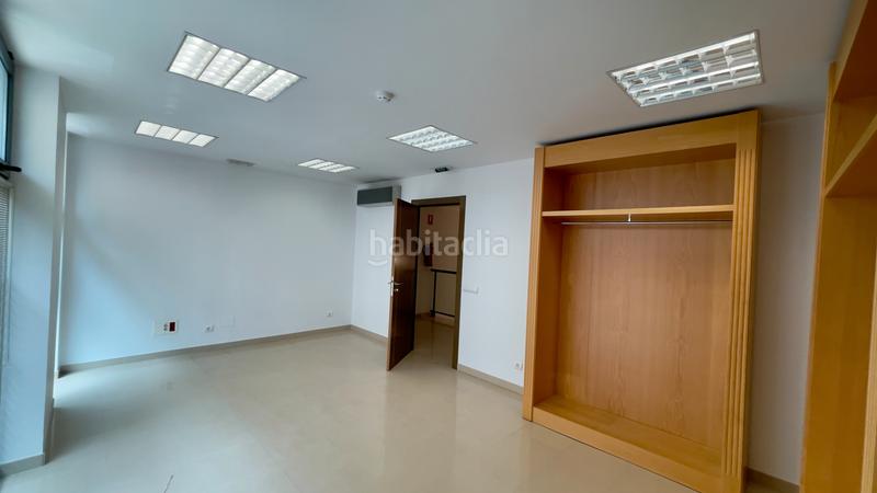 Foto d97be512-b99d-402f-b0e8-cf351dec34df. Geschäftsraum in avenida compostilla 22 in Centro Ponferrada