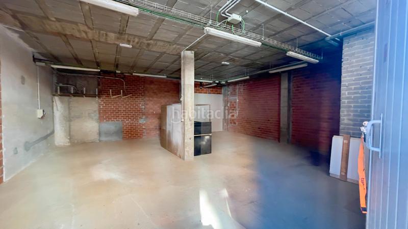 Foto 2cfcc3e1-7600-43ae-bd10-5e8df140fb59. Locale commerciale in avenida de américa 86 in Zona Alta Ponferrada