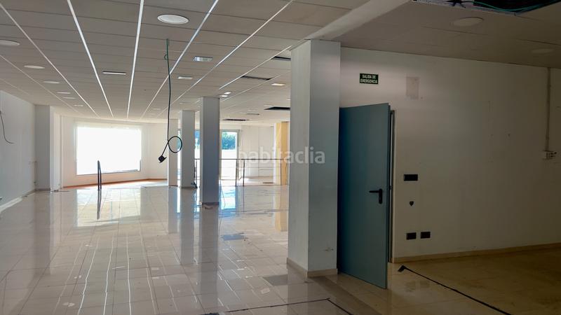 Foto 4a7d3e11-27c4-4d86-8db1-f80b6f13633b. Locale commerciale in avenida de américa 86 in Zona Alta Ponferrada