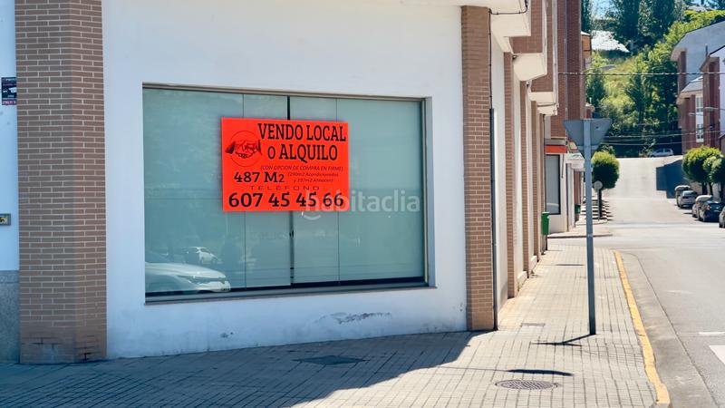 Foto dca45a09-46c9-4b26-a241-9319f2bd4d81. Locale commerciale in avenida de américa 86 in Zona Alta Ponferrada