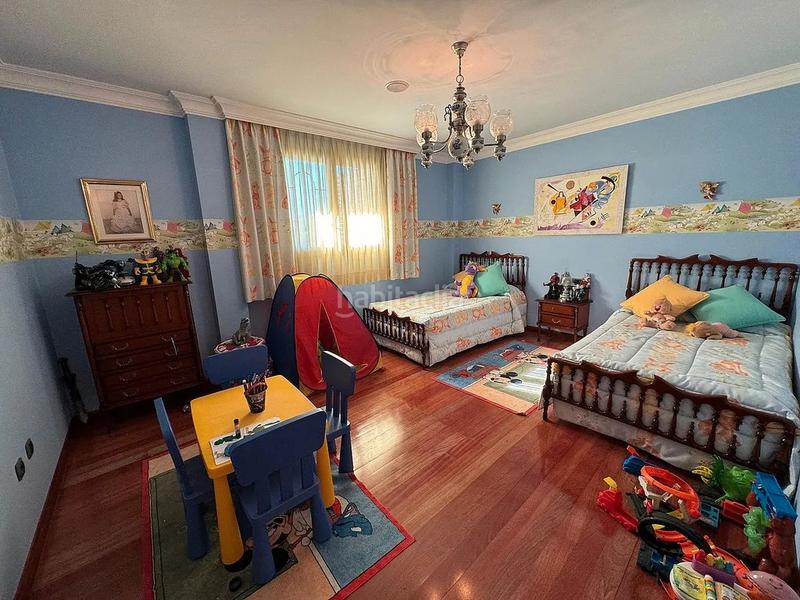 Foto 0352196a-fb18-4dae-b8c3-aff7dbb509a6. Chalet in calle del ouro 24 in Cacabelos