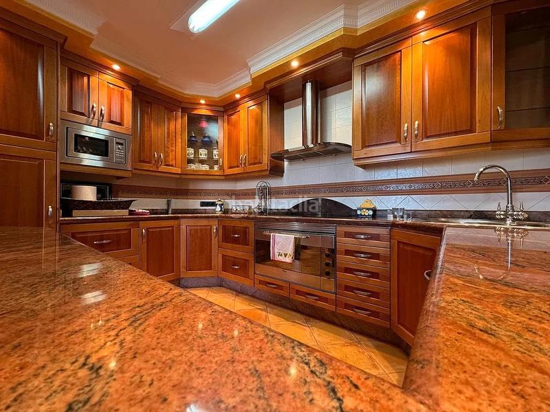 Foto 072f20a8-ce50-42dc-b9f3-e85b5507cded. Chalet in calle del ouro 24 in Cacabelos