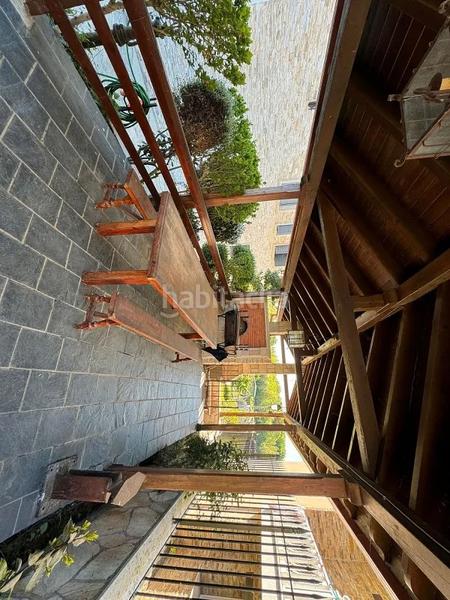 Foto 352d4aad-0f49-4f91-9350-e345f7c49cb1. Chalet in calle del ouro 24 in Cacabelos