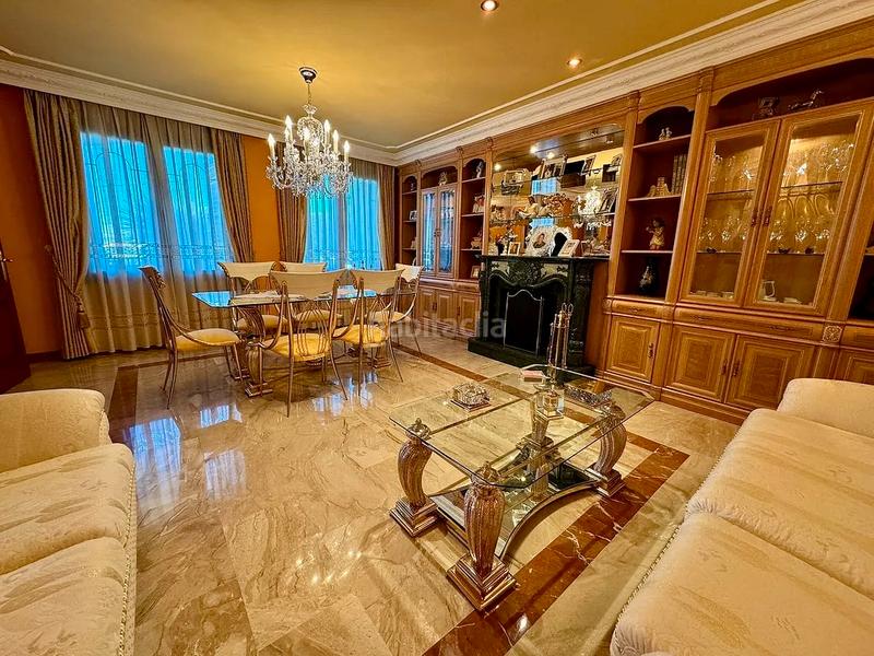 Foto 4ee811a2-8cbd-48a9-9ecf-76f45a482e28. Chalet in calle del ouro 24 in Cacabelos