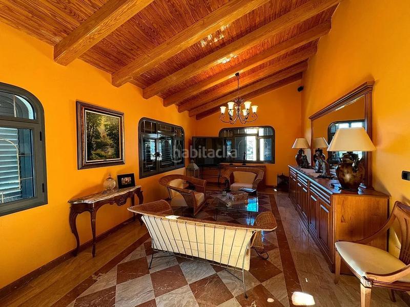 Foto 747d2460-cae7-40e2-8e66-7e4e194cefb8. Chalet in calle del ouro 24 in Cacabelos