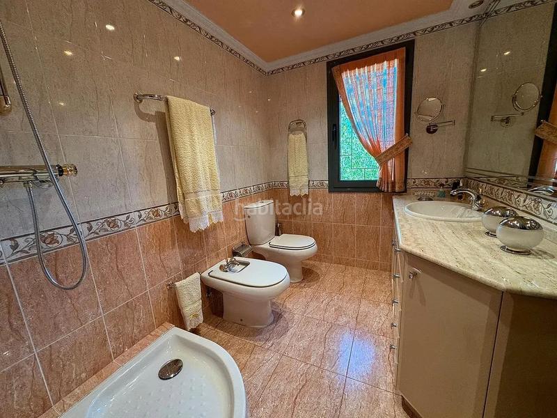 Foto ab9701e8-e957-4d2d-9b3b-7be101e761d3. Chalet in calle del ouro 24 in Cacabelos