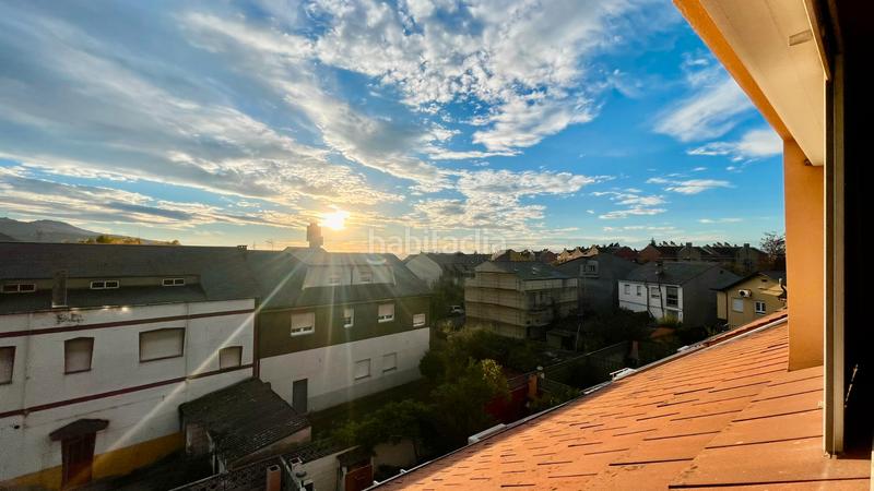 Foto 055fe7ef-8915-4468-ba33-4656bc77ff20. Casa adossada a calle cid 12 a Compostilla - Columbrianos Ponferrada