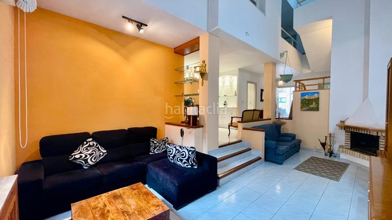 Foto 0abe8935-df99-40fa-8aab-f3f0a9d0b69d. Casa adossada a calle cid 12 a Compostilla - Columbrianos Ponferrada