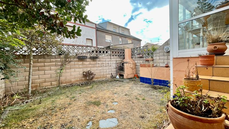 Foto 107259a2-5cb2-4f72-9949-614460625faa. Casa adossada a calle cid 12 a Compostilla - Columbrianos Ponferrada