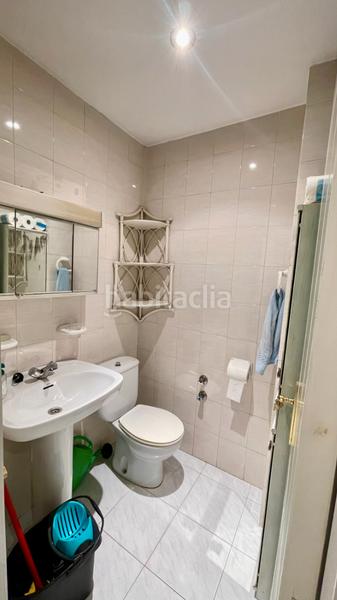 Foto 23158046-b9f0-484b-95d0-7128131bb936. Casa adossada a calle cid 12 a Compostilla - Columbrianos Ponferrada