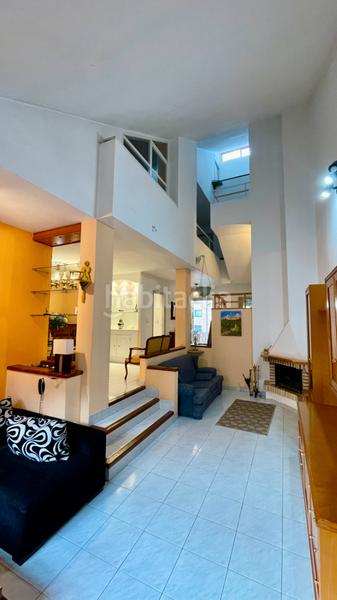 Foto 9085a9ed-e11e-4d03-8f9b-756f0bdaf9de. Casa adossada a calle cid 12 a Compostilla - Columbrianos Ponferrada