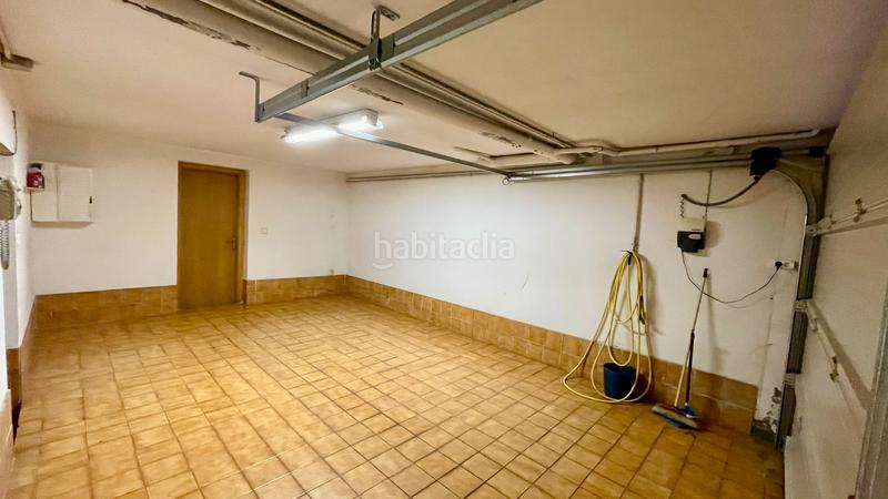 Foto cefe6845-b8c7-43a8-a5c8-9a0b8ebd3a31. Casa adossada a calle cid 12 a Compostilla - Columbrianos Ponferrada