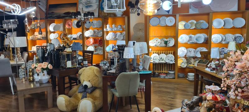 Foto a17f8efd-3a28-46ec-9668-05be35f297f2. Local comercial a avenida de la puebla 20 a Centro Ponferrada