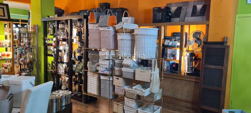 Foto ac91010e-3ec6-4a28-8da2-630213dde744. Local comercial a avenida de la puebla 20 a Centro Ponferrada