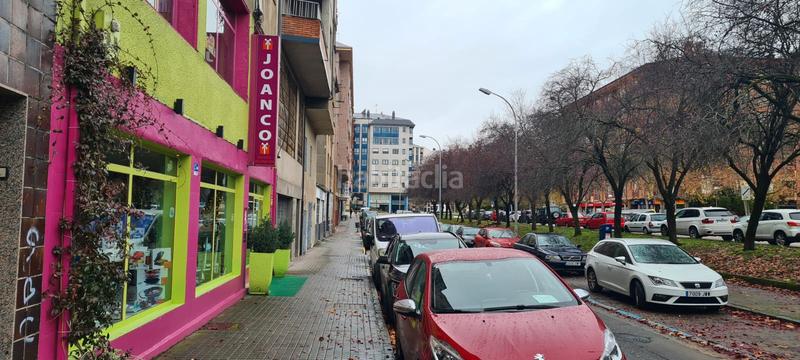Foto c5a10a8a-be59-47c3-bf56-9a47cd089314. Local comercial a avenida de la puebla 20 a Centro Ponferrada