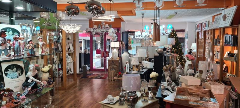 Foto d0c7608f-97bd-421d-81cd-9e963653d0d2. Local comercial a avenida de la puebla 20 a Centro Ponferrada