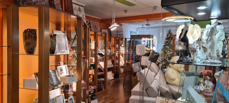 Foto fe700380-7317-4f37-b660-558a9b1f7e28. Local comercial a avenida de la puebla 20 a Centro Ponferrada