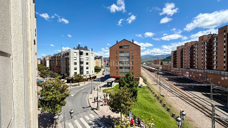Foto 0565d5a5-d1f4-4cb9-8048-22d4860097d8. Pis a calle msp 4 a Centro Ponferrada