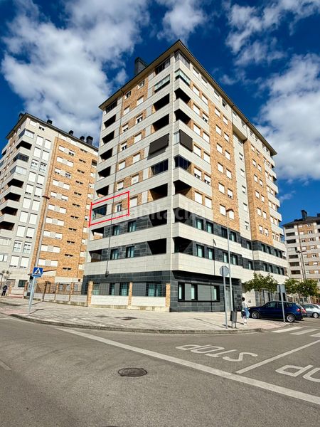 Foto fd795dd4-9ca7-4b10-974d-f990715f51bd. Pis a calle matilde conesa 14 a Centro Ponferrada