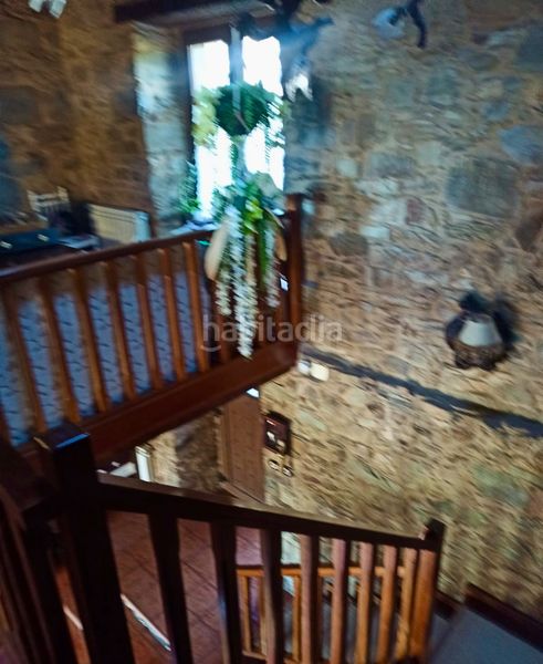 Foto 5740f1c0-3604-43dd-ba36-de0f59353414. Masia a calle carretera 19 a Arganza