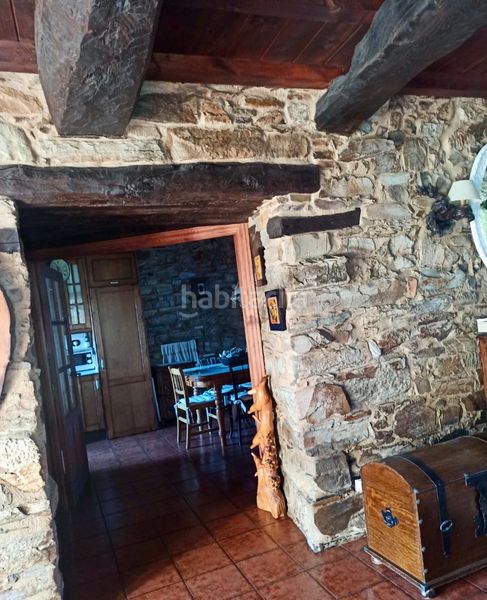 Foto 7c790203-e09b-4161-b4d0-c6aff0178116. Masia a calle carretera 19 a Arganza