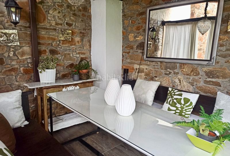 Foto aebb26a3-5d66-4fde-8bd0-8e0b60134664. Masia a calle carretera 19 a Arganza