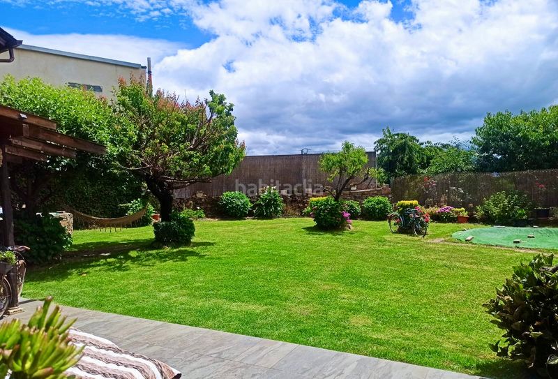 Foto d532b9d4-b2b1-4311-9604-34029fa859a5. Masia a calle carretera 19 a Arganza