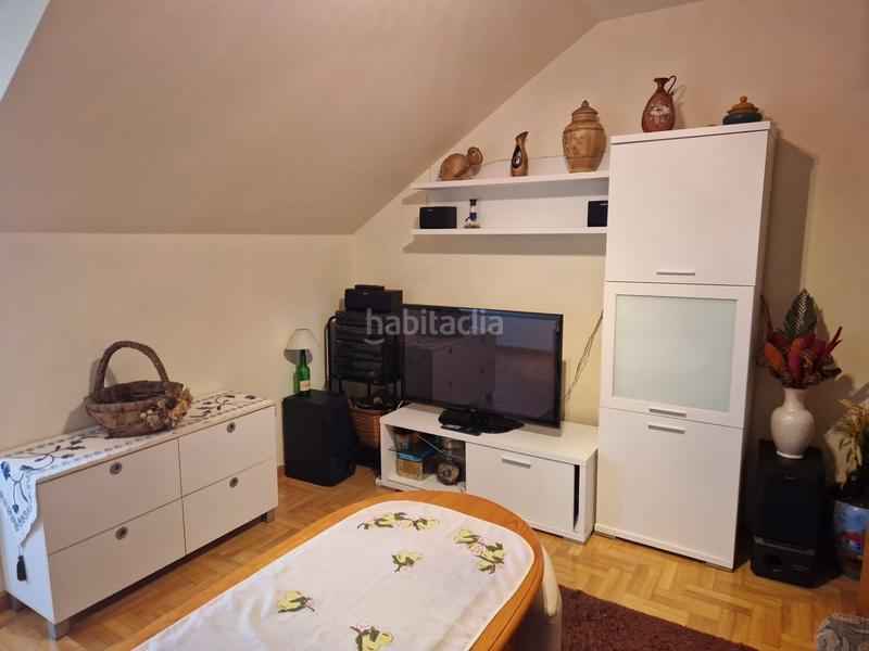 Foto a0198f2f-38f0-4694-a599-7bd3a951f6bf. Piso en calle practicante antonio astray 4 piso en venta en Tapia de Casariego