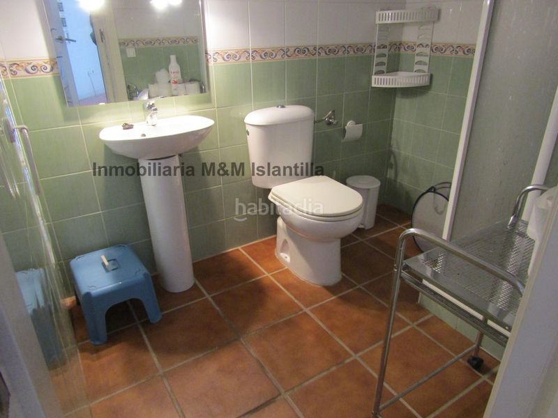 Foto 1cfb2530-a4a3-437d-84e5-543b17063e88. Casa adossada amb aparcament piscina a Islantilla golf Islantilla