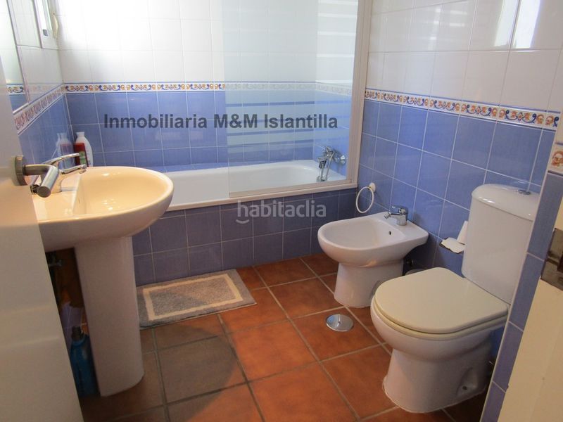 Foto 4642737a-d946-41be-8259-90a52b60cb19. Casa adossada amb aparcament piscina a Islantilla golf Islantilla