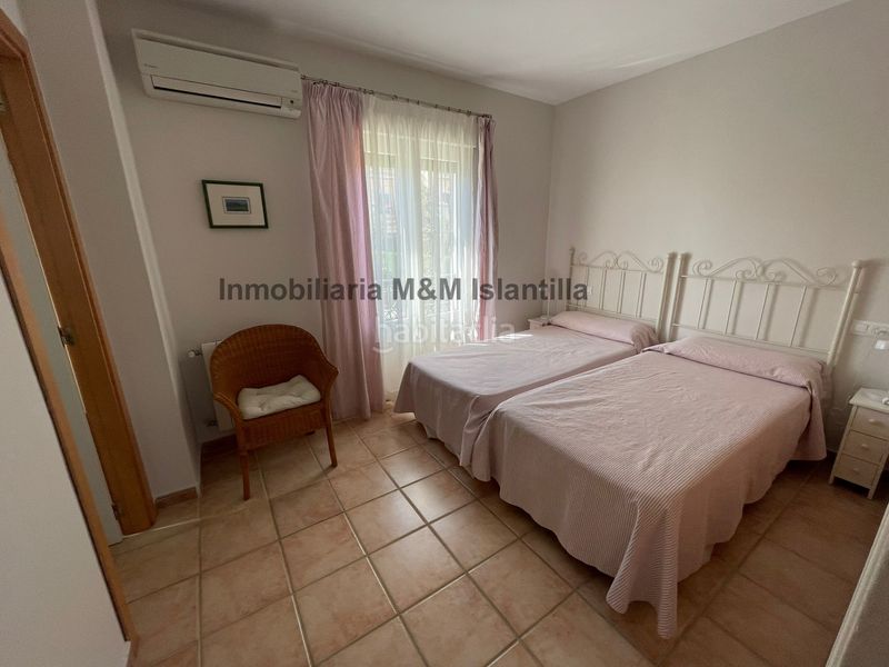 Foto b5a4695d-c2a9-4a9b-9842-77f62faa2a71. Casa adossada amb piscina a Islantilla golf Islantilla