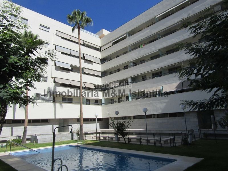 Foto 3fc89ca8-1ca6-42a9-8316-75b52fb0ae7c. Pis amb aparcament piscina a Isla Cristina