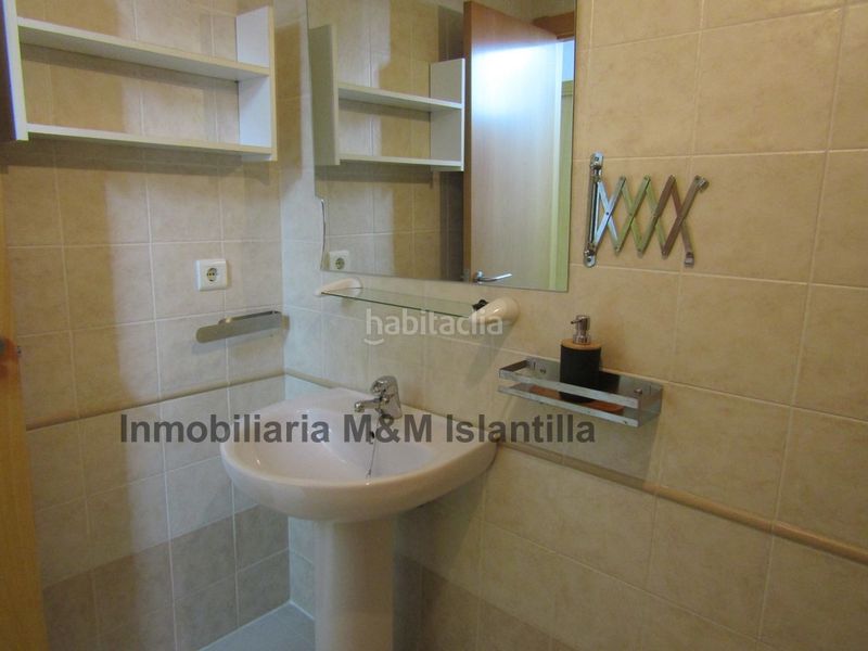 Foto f8e30938-76ef-4d8f-8034-a09cc8318165. Pis amb aparcament piscina a Isla Cristina