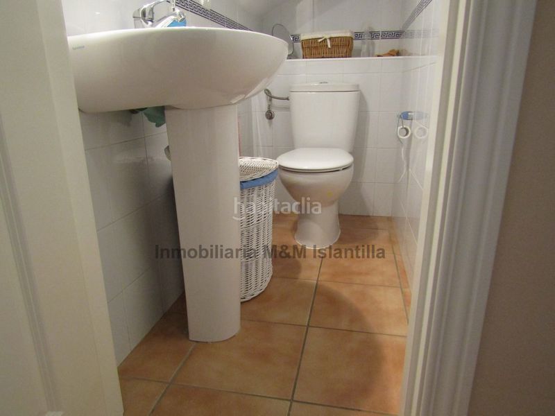 Foto 4f126abd-dff0-48b4-a226-f435c0a921f1. Casa adossada amb aparcament piscina a Islantilla golf Islantilla