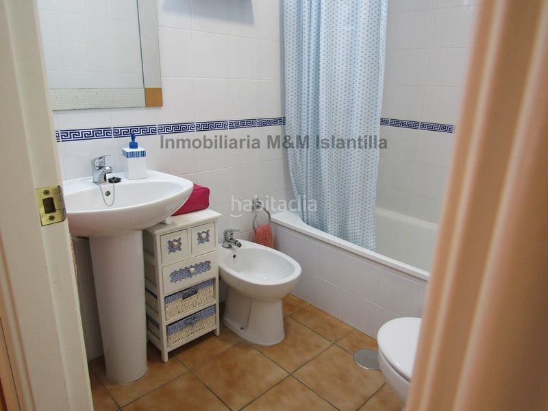Foto d8055d42-eb2b-4dad-825d-d01fe99dd02b. Casa adossada amb aparcament piscina a Islantilla golf Islantilla