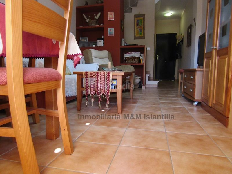 Foto ff604450-fc83-428e-b9cf-4788ca8a77fe. Casa adossada amb aparcament piscina a Islantilla golf Islantilla