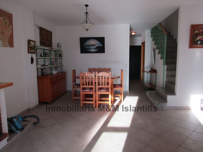 Foto 5791aebe-1752-42f4-aa2d-ea92744a5cd8. Casa adossada amb aparcament piscina a Islantilla golf Islantilla