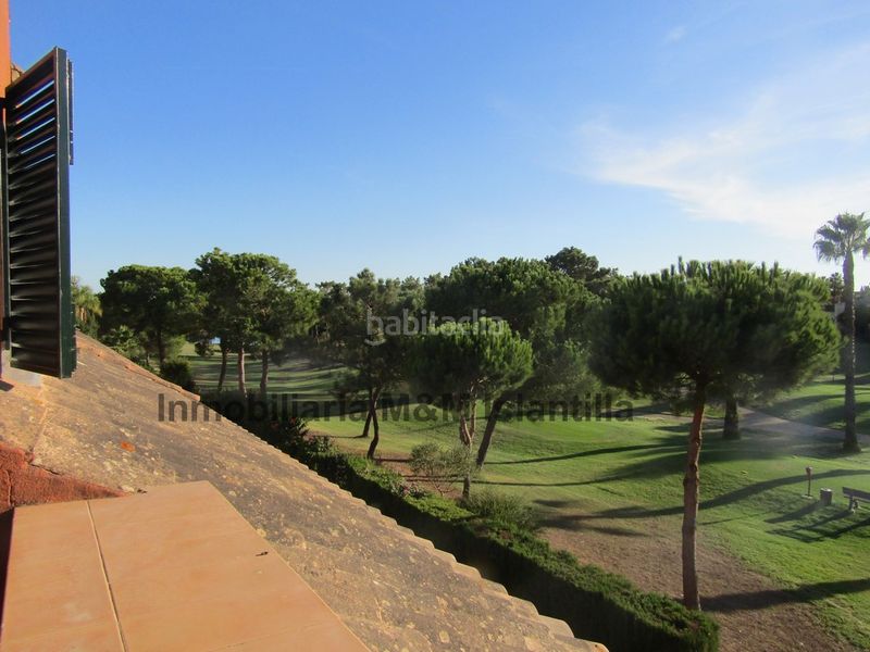 Foto 68daf90e-57bb-47cc-ae96-5f5add1fb825. Casa adossada amb aparcament piscina a Islantilla golf Islantilla